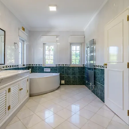 Alcore Luxury Golf At Alto Golf Villa Alvor