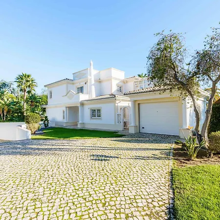 Alcore Luxury Golf At Alto Golf Alvor