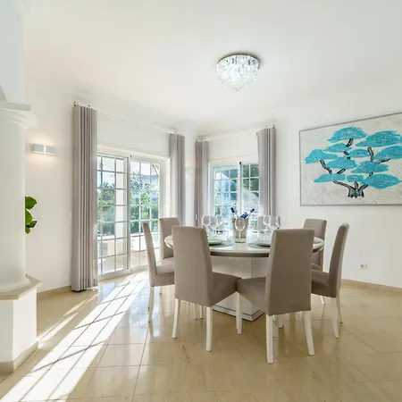 Alcore Luxury Golf At Alto Golf * 阿尔沃尔