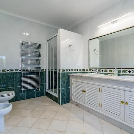 Alcore Luxury Golf At Alto Golf 阿尔沃尔