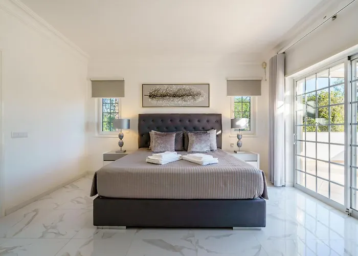 Alcore Luxury Golf At Alto Golf Vila