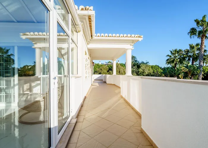 Alcore Luxury Golf At Alto Golf