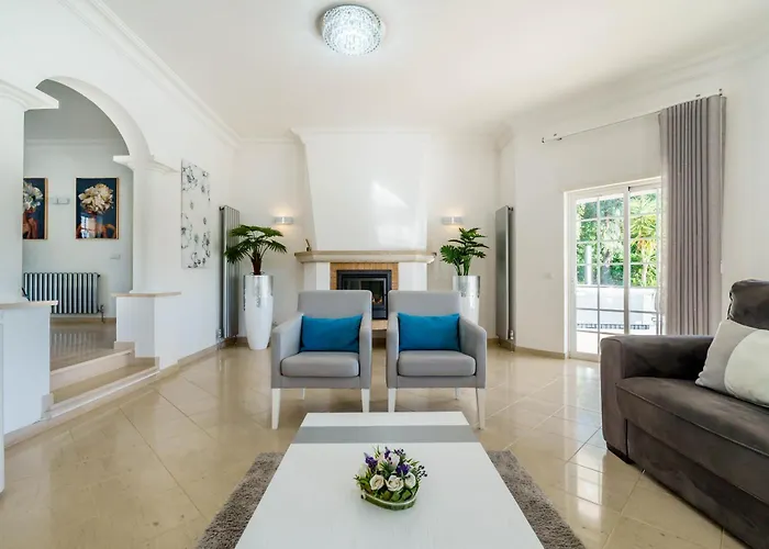 Alcore Luxury Golf At Alto Golf Vila