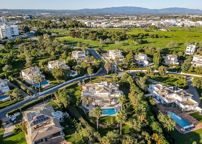 Alcore Luxury Golf At Alto Golf Vila Alvor